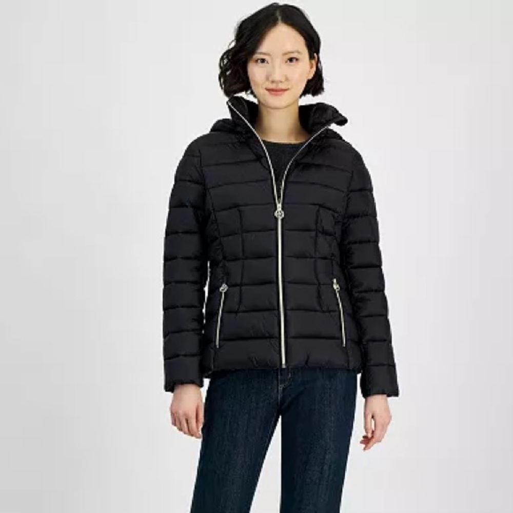 MICHAEL Michael Kors- Women's Hooded Zip Packable Down Puffer Coat Black Small